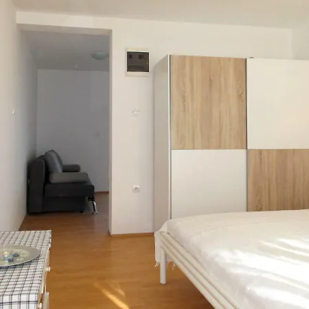 Ferienwohnung Iva 202s * Sutivan
