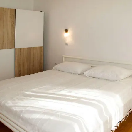 Ferienwohnung Iva 202s Apartamento Sutivan